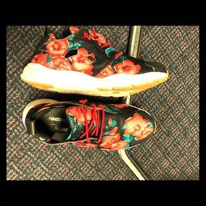 New condition Reebok Shoes